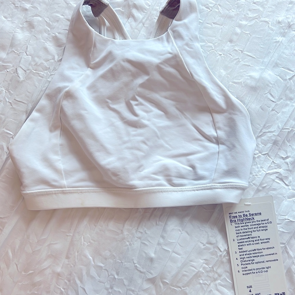 NWT lululemon free to be white sports bra size 4
